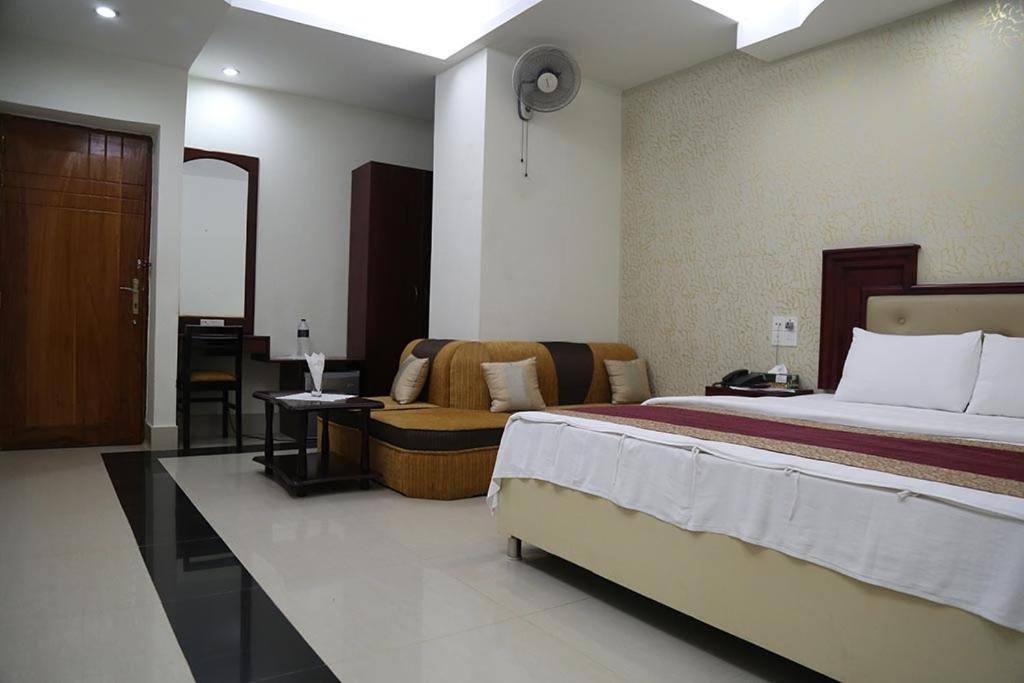 Hotel City Plaza Τζεσόρ Εξωτερικό φωτογραφία